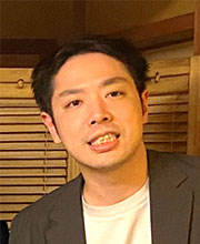 菓　裕貴